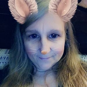 Meet your Posher, Leasa